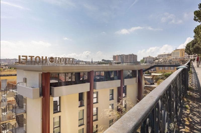 B&B HOTEL Genova City Center 4