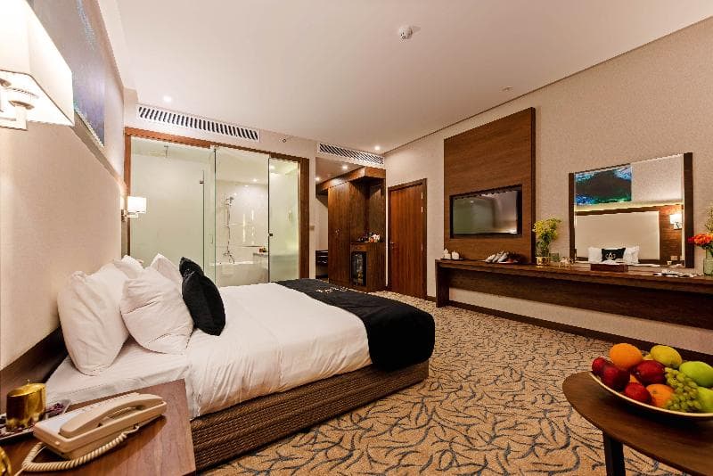 Emerald Hotel 4