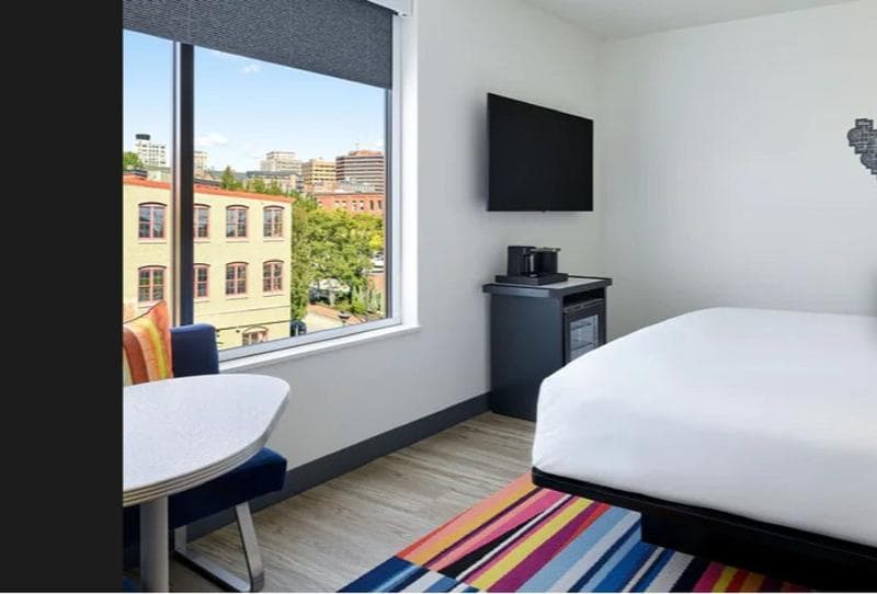 Aloft Portland Downtown Waterfront Me 5