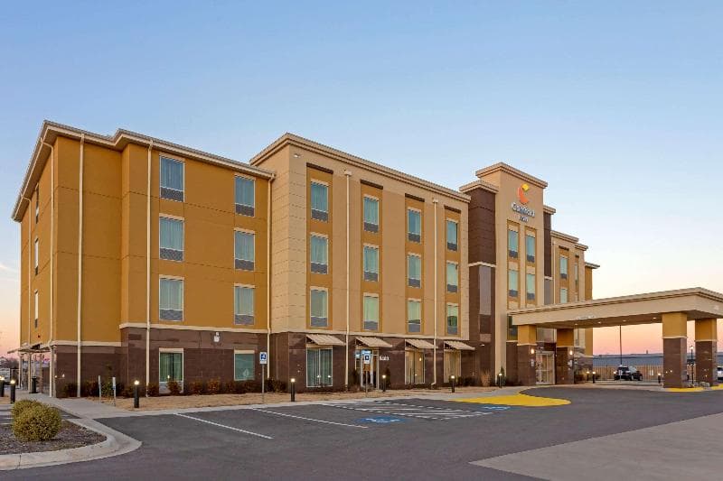 Comfort Inn 4