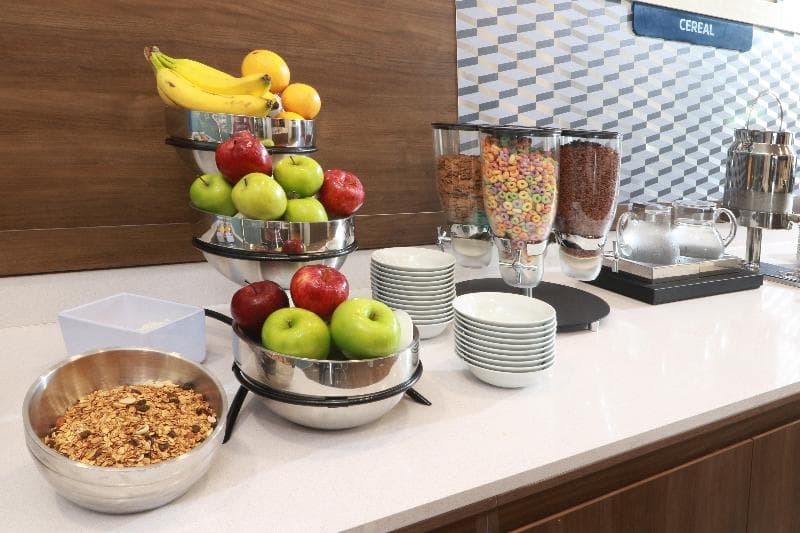 Holiday Inn Express Monterrey - Fundidora 2