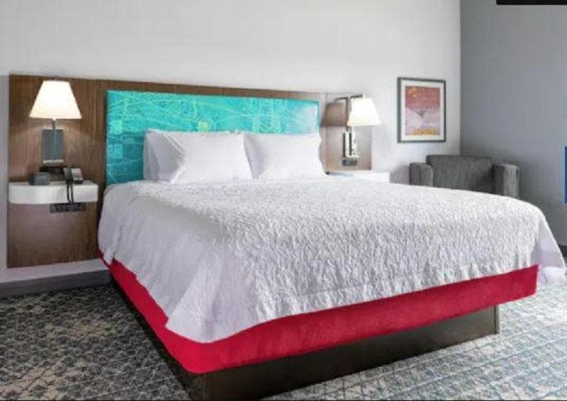 Hampton Inn & Suites Chico 3