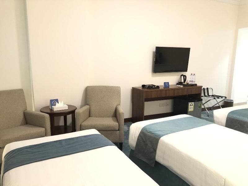 Zaha Al Madina Hotel 4