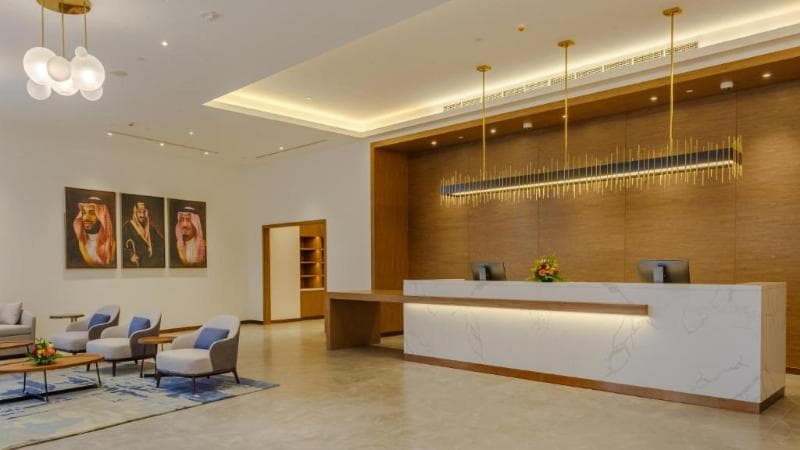 Clarion Hotel Jeddah Airport 5