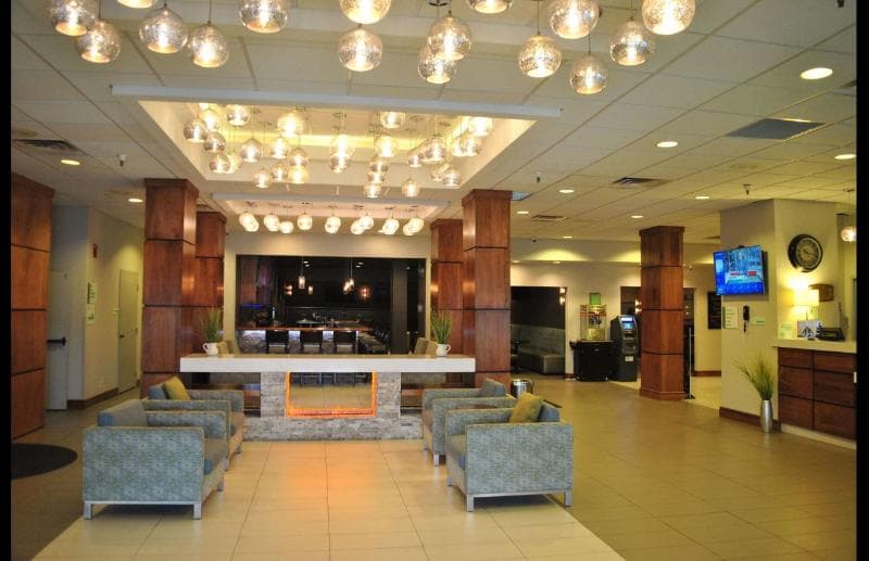 Clarion Pointe 5