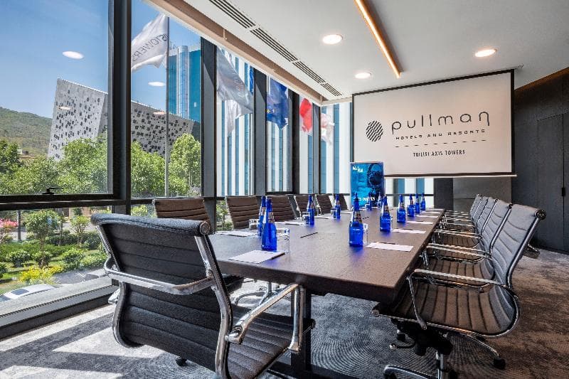 Pullman Tbilisi Axis Towers 1
