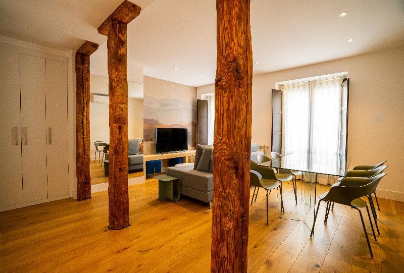 Smartr Gran Via Apartments 2