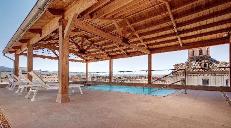 Sercotel Granada Suites 3