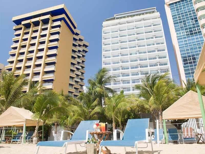 Bnow Hotels Acapulco 1