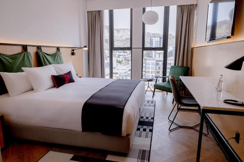 Met Hotel 5