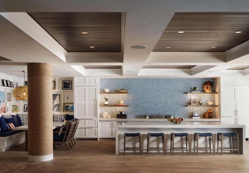 Shore House at The Del, Curio Collection by Hilton 2