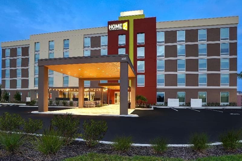 Home2 Suites by Hilton Lakewood Ranch 3