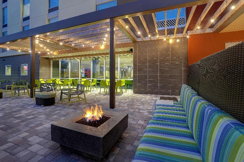 Home2 Suites by Hilton Lakewood Ranch 5
