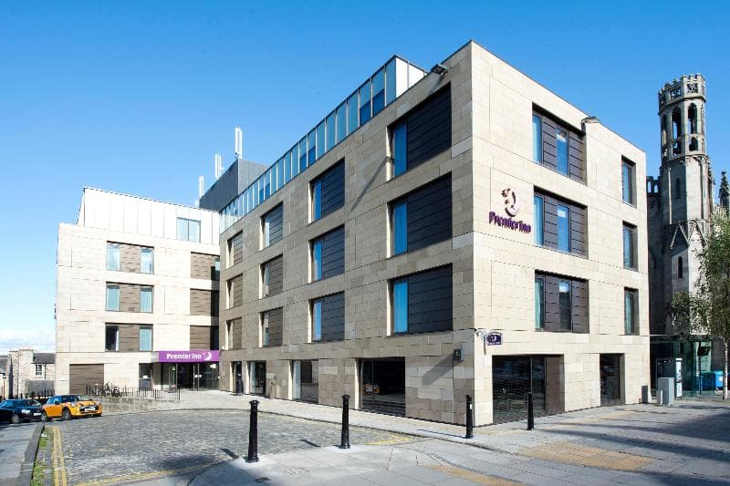 Premier Inn Edinburgh City Centre (York Place) photo 1