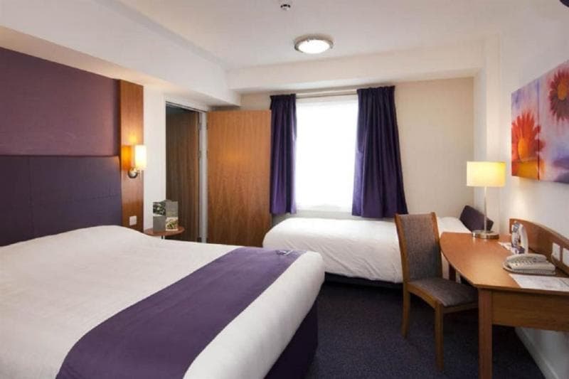 Premier Inn Belfast Titanic Quarter 3