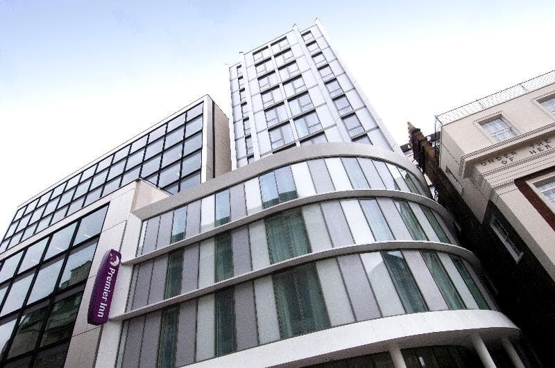 Premier Inn London Waterloo 2