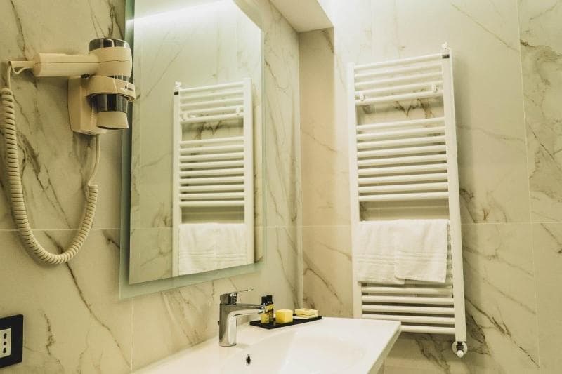 Hotel Pontemare 5