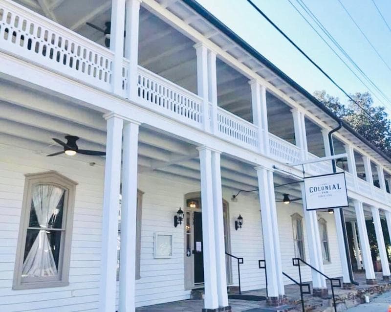 The Colonial Inn 5