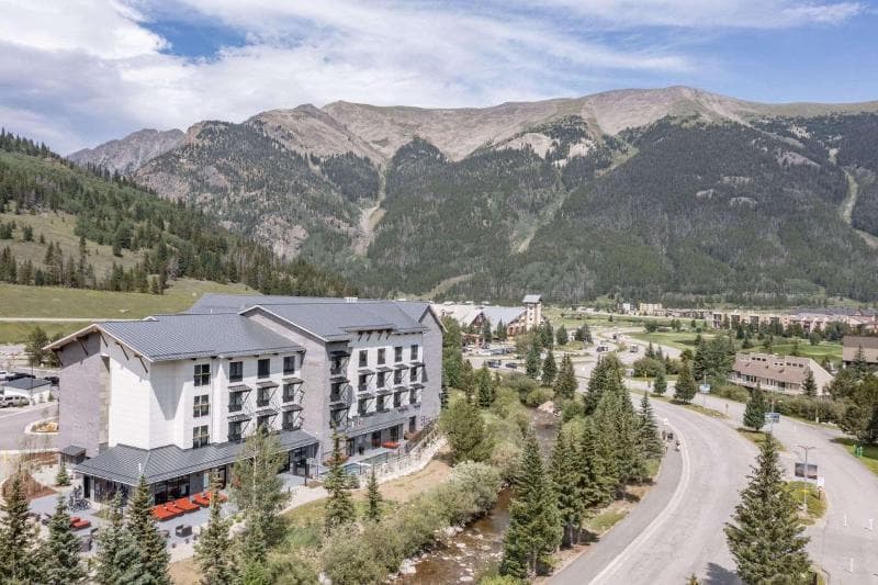 Cambria Hotel Copper Mountain 2