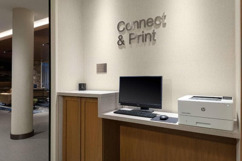 Fairfield Inn & Suites Medford photo 1