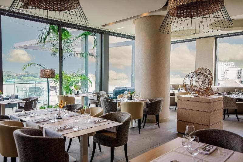 Noom Hotel Abidjan Plateau 3