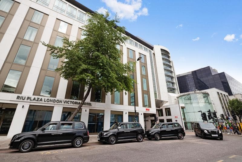 Hotel Riu Plaza London Victoria photo 1