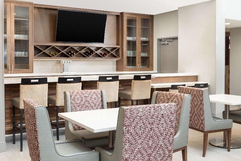 Hampton Inn & Suites Santa Rosa Sonoma Wine Country 5