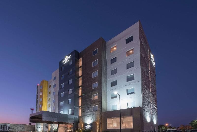 Microtel Inn & Suites by Wyndham Guadalajara Sur 2