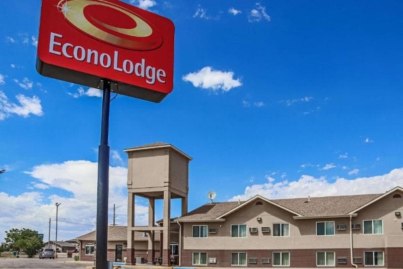 Econo Lodge Scottsbluff 2