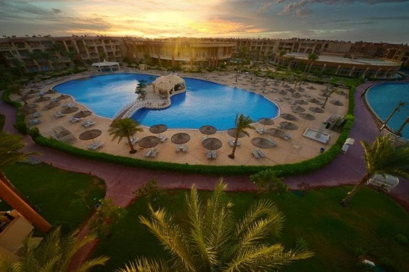 Parrotel Lagoon Waterpark Resort photo 1