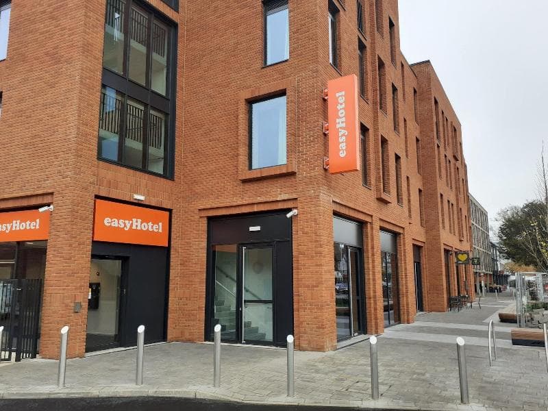 Easyhotel Oxford 4