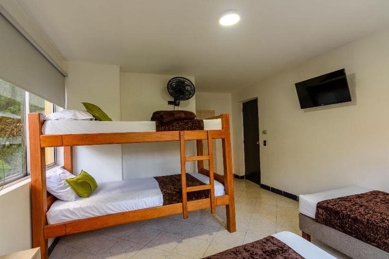 Hotel Med Colombia 5