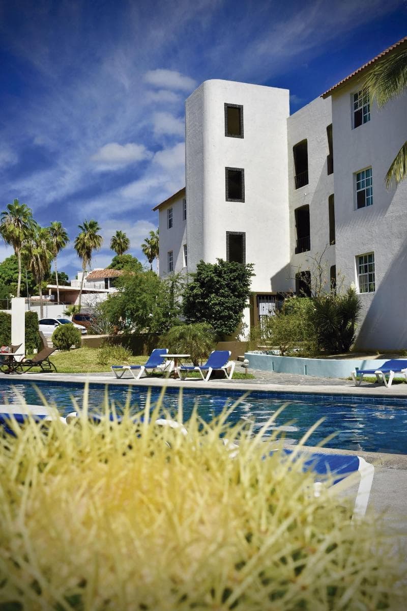 Santa María Hotel & Suites photo 1