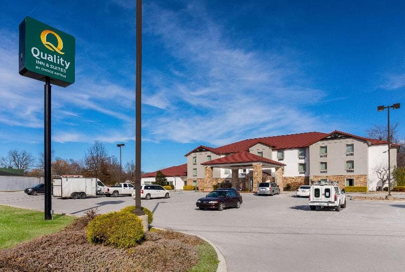 Quality Inn & Suites 5