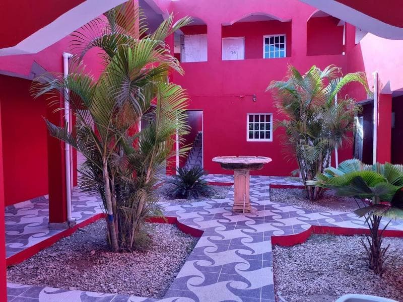 Hotel Punto 4 5