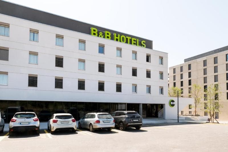 B&B HOTEL Nyon photo 1