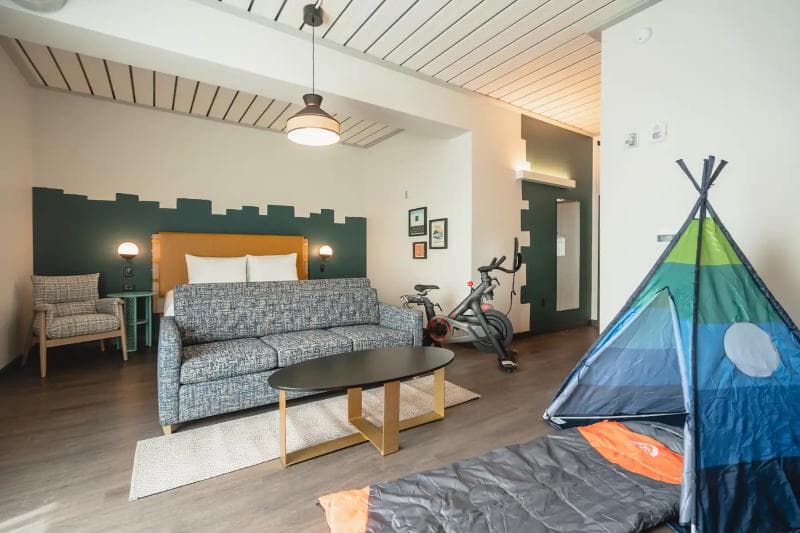 Origin Austin, A Wyndham Hotel 4