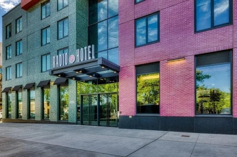 Radio Hotel 4