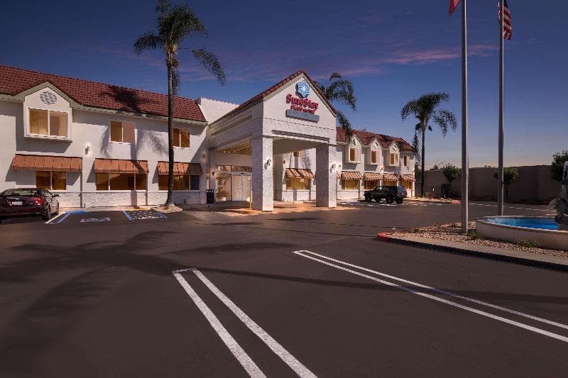 Surestay Plus By Best Western Upland Ontario North 5
