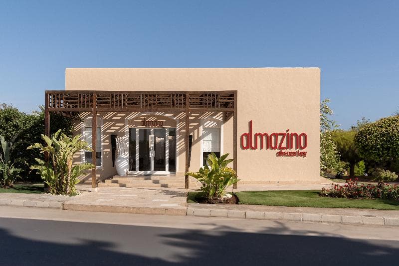 Almazino, Almaza Bay photo 1