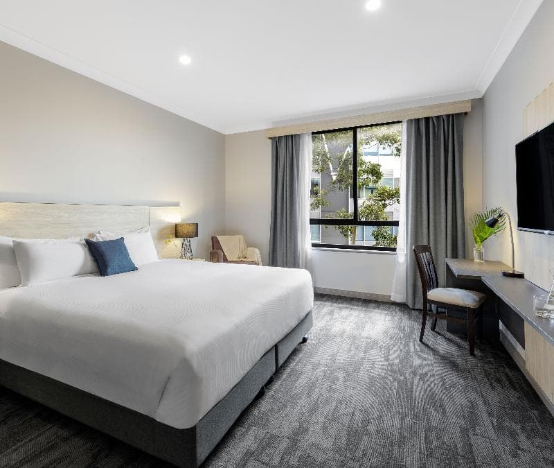 Oaks Sydney North Ryde Suites 2