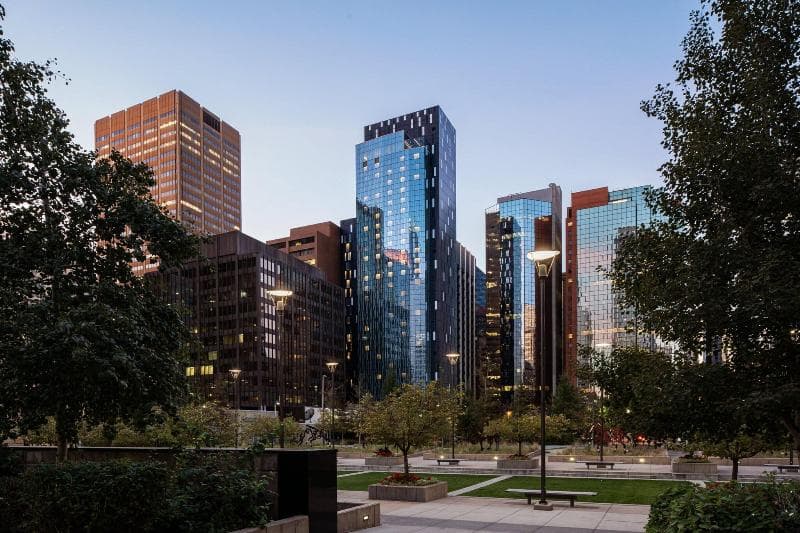 Courtyard By Marriott Calgary Downtown 3