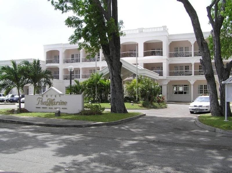 Hotel Pommarine 5