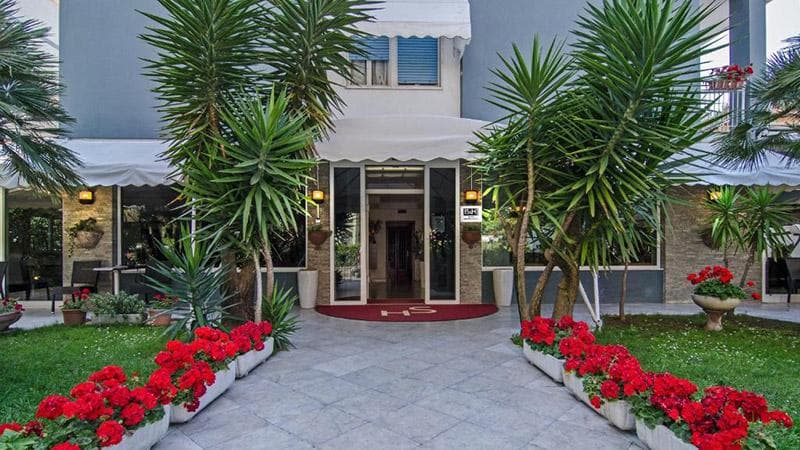 Hotel Scandinavia photo 1