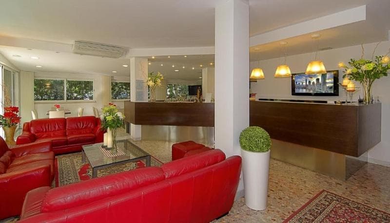 Hotel Scandinavia 2