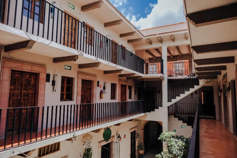 Mikaella Hotel 3