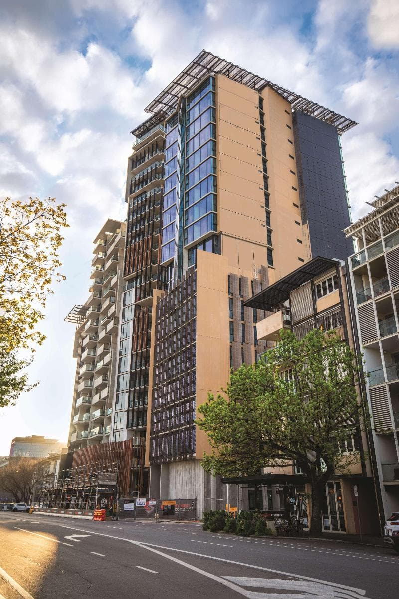 Vibe Hotel Adelaide 5