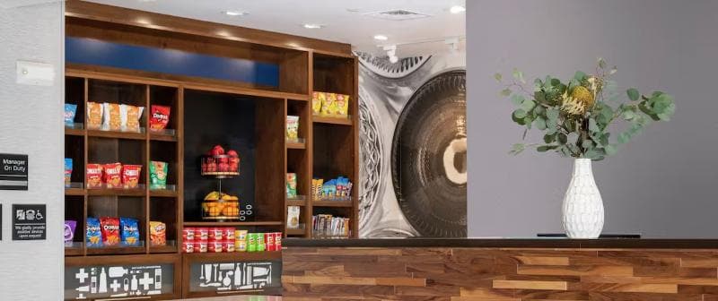 Hampton Inn & Suites Rochester Downtown 3