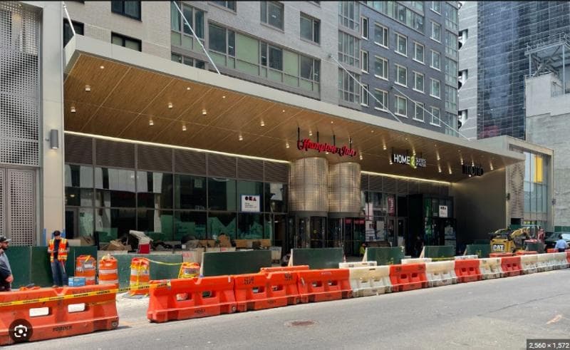 Hampton Inn by Hilton New York Times Square 3