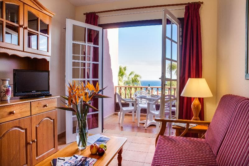Apartamentos Oasis San Antonio 5
